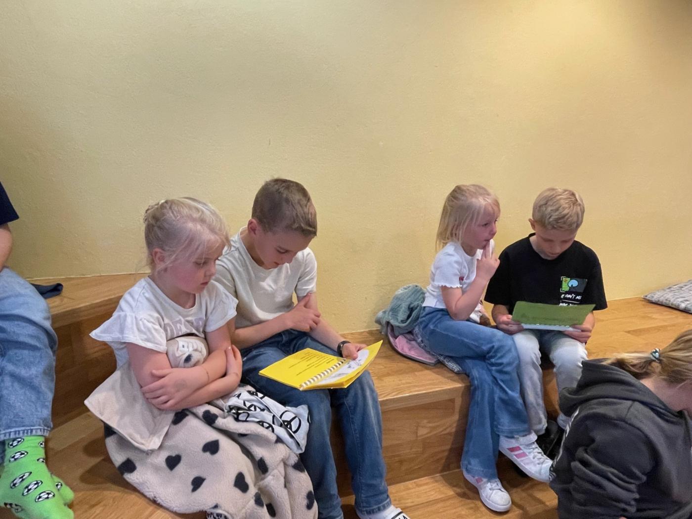 Barbara Hechenblaikner Hallo Schule!